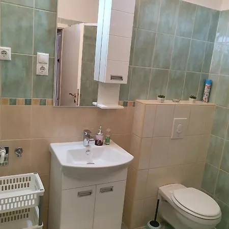 511 Apartment *